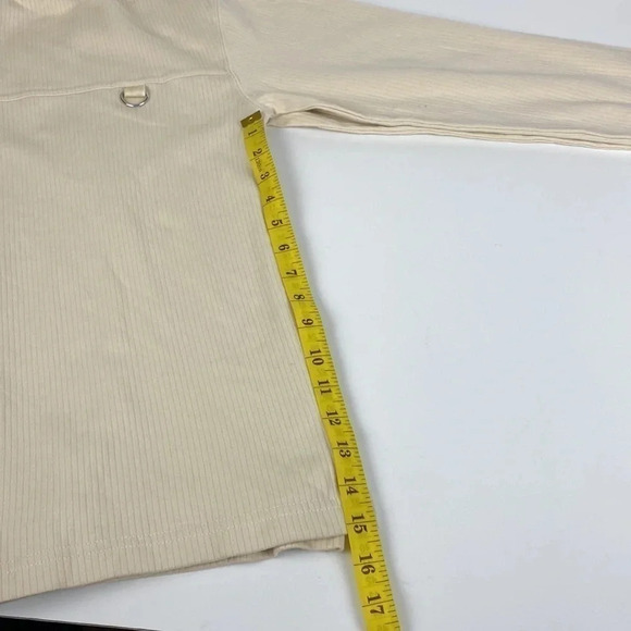 2$25 Cream beige neutrals minimalist Turtleneck sweater size large - Picture 5 of 6